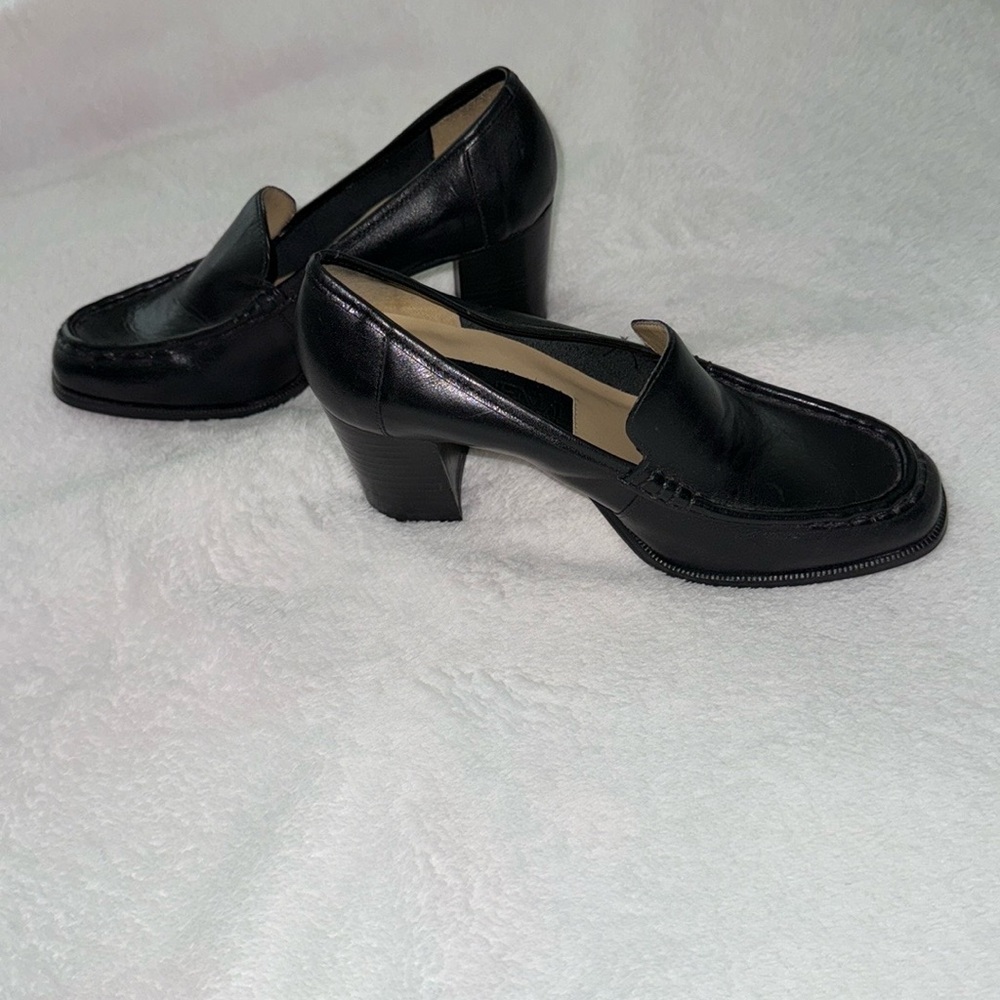 Ipanema Black Women's 2” Heeled Loafers